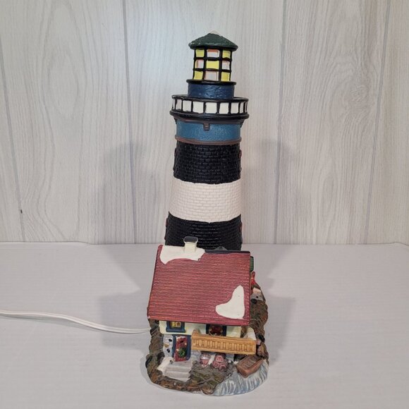 VINTAGE CHRISTMAS STREETS 12" LIGHTHOUSE DUAL LIGHT DISPLAY TESTEDHoliday Beach - Picture 2 of 7